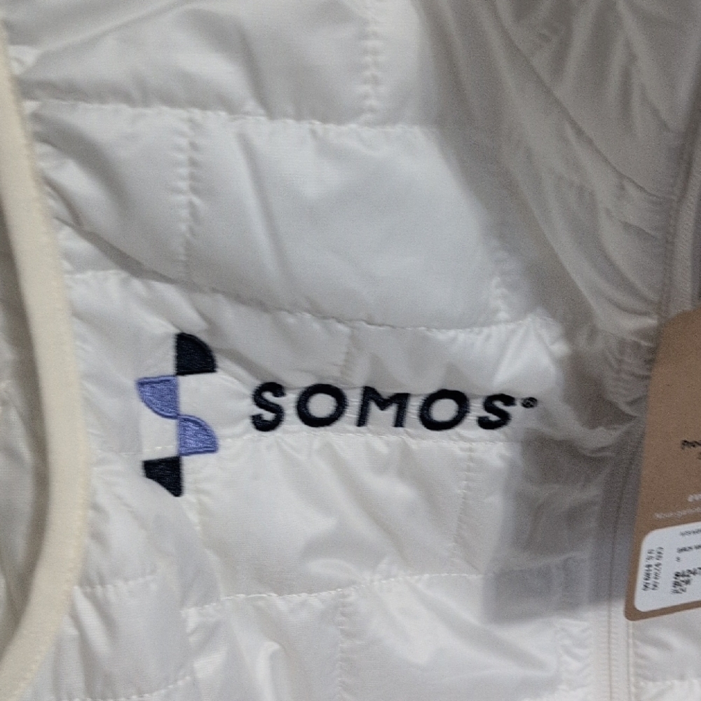 Women's Patagonia White Quilted Vest with SOMOS Embroidery Small - Picture 4 of 7